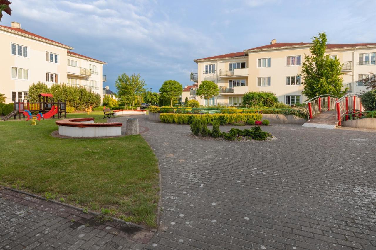 Baltyk Apartment Grzybowo By Noclegi Renters Екстер'єр фото